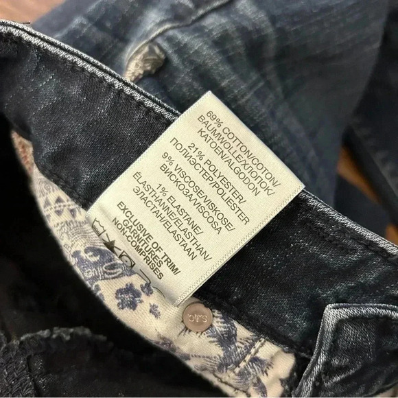 Silver jeans Tuesday mid  Capri 25x24 - Picture 5 of 9